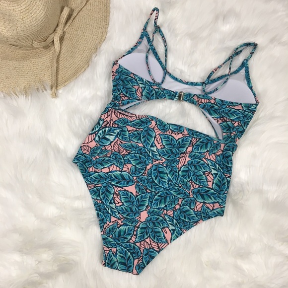 Leaf Print One Piece Cut Out Swimsuit - Picture 4 of 6